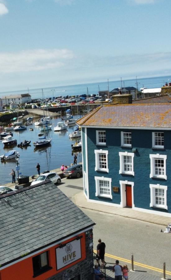 Hotel Hive Townhouse Aberaeron Esterno foto