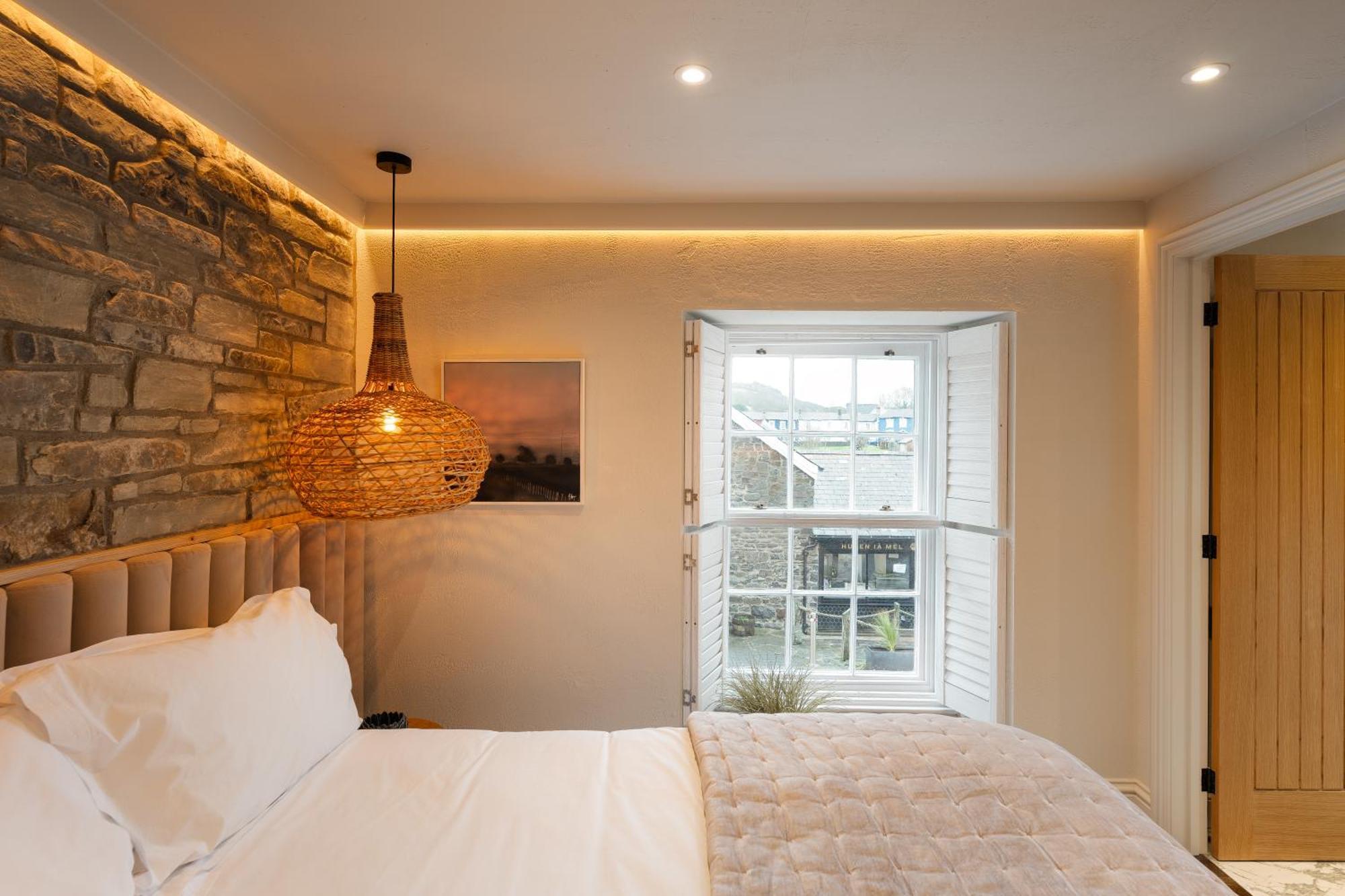 Hotel Hive Townhouse Aberaeron Esterno foto